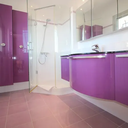 Stunning 3 Bedroom With Panoramic Terrace Only Minutes From Heart Of Cannes! Holiday home Cannes